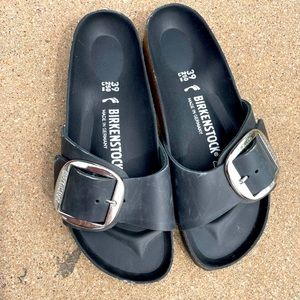 Madrid Big Buckle Birkenstock black sandals